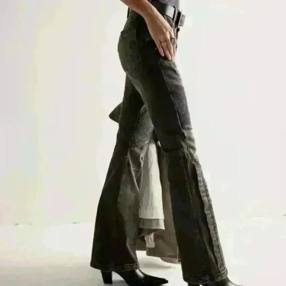 NWT Free People We the Free women Flare Jeans Size 25 Vector Moto Mid Rise Black - Picture 3 of 11